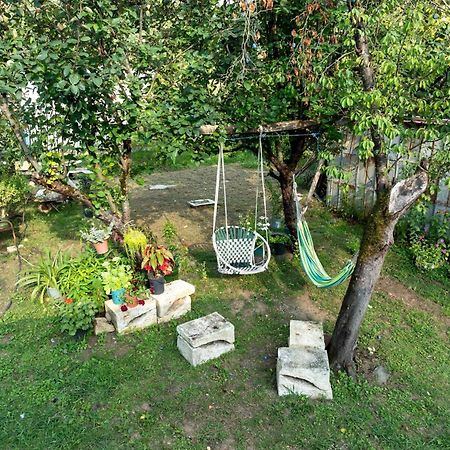 La-Marti, Idyllische Unterkunft Mit Kamin Bagdati Exteriör bild