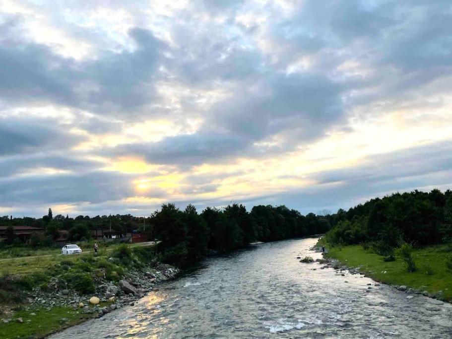 La-Marti, Idyllische Unterkunft Mit Kamin Bagdati Exteriör bild
